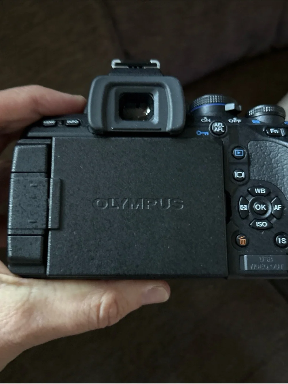 Olympus E-600 Digital Camera with 2 Lenses New In Opened Box
